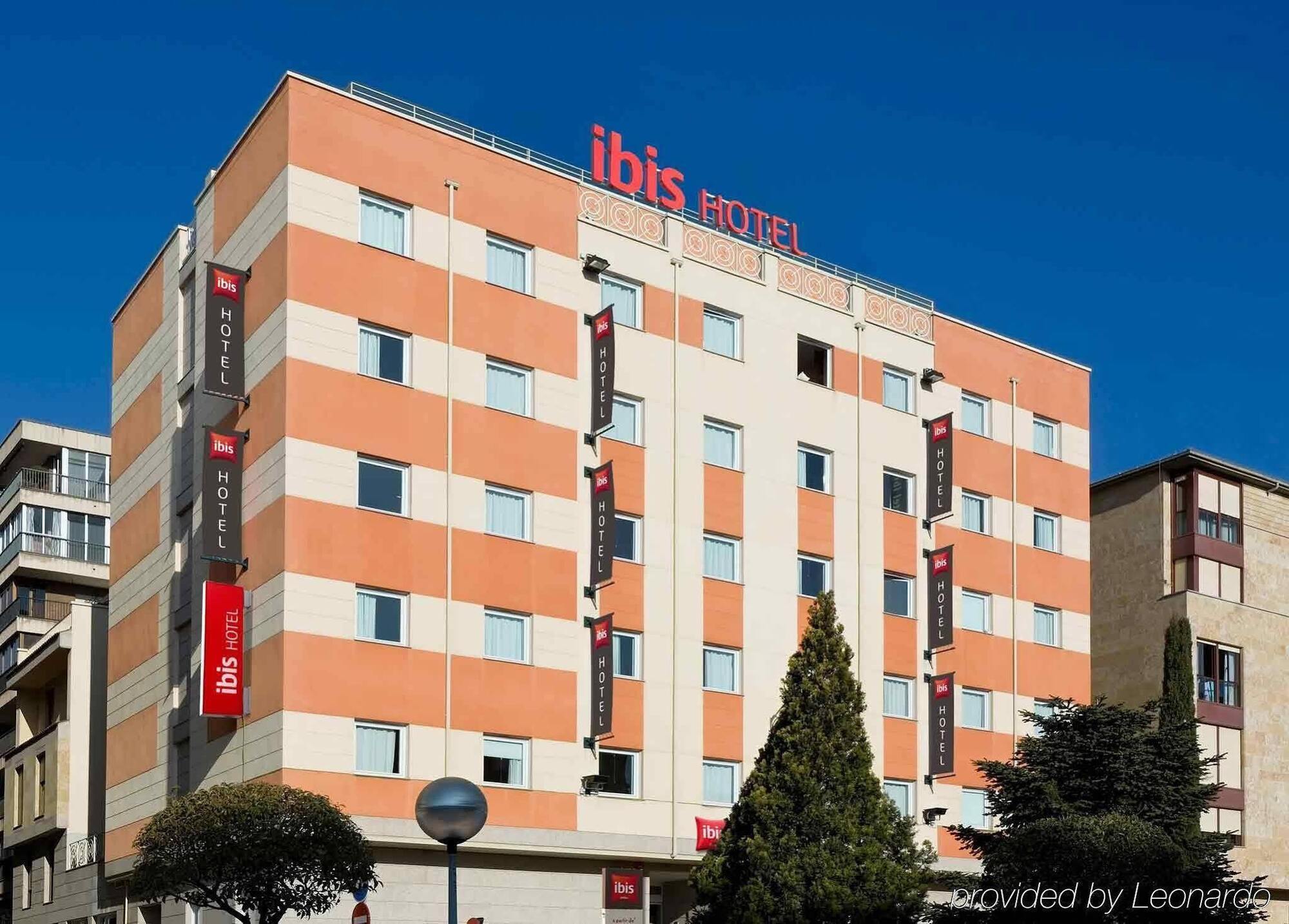 ไอบิส ซาลามันกา Hotel ซาลามังกา ภายนอก รูปภาพ